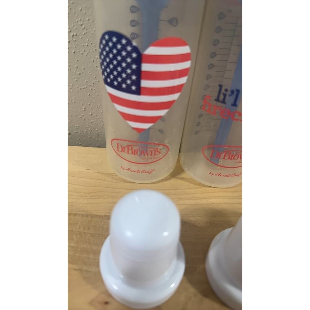 Dr. Brown's Baby Bottles with Patriotic Designs With Size 1 Nipples - Picture 2 of 2